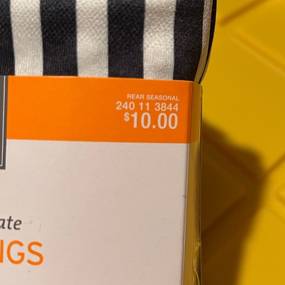 NWT Adult PIRATE Leggings - Picture 3 of 3